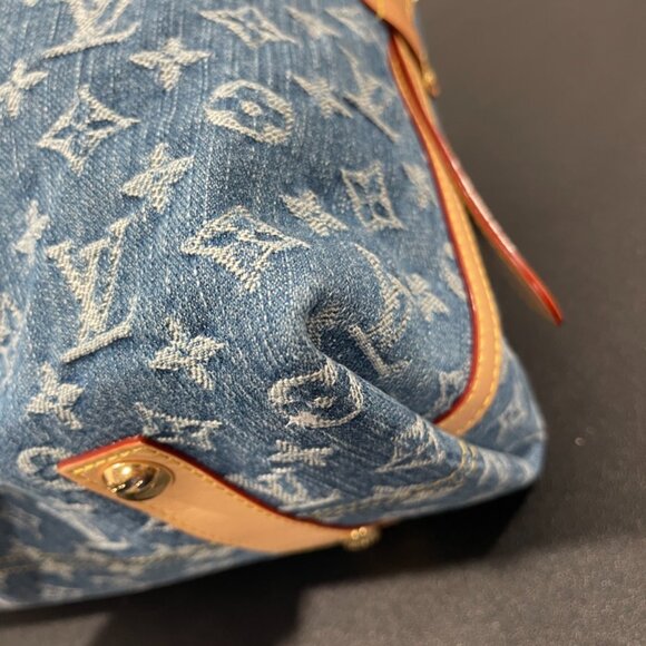 Louis Vuitton Monogram Denim Carry All MM Blue (JB1067) - Picture 12 of 16